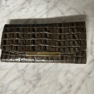 Brahmin Wallet